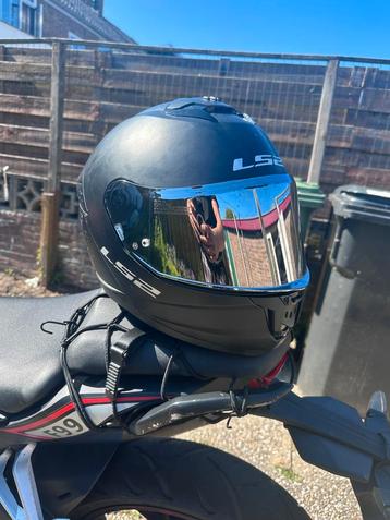 Helm full face beschikbaar voor biedingen