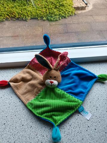 Knuffeldoek Konijn of konijntje Bobby merk Lief Lifestyle beschikbaar voor biedingen