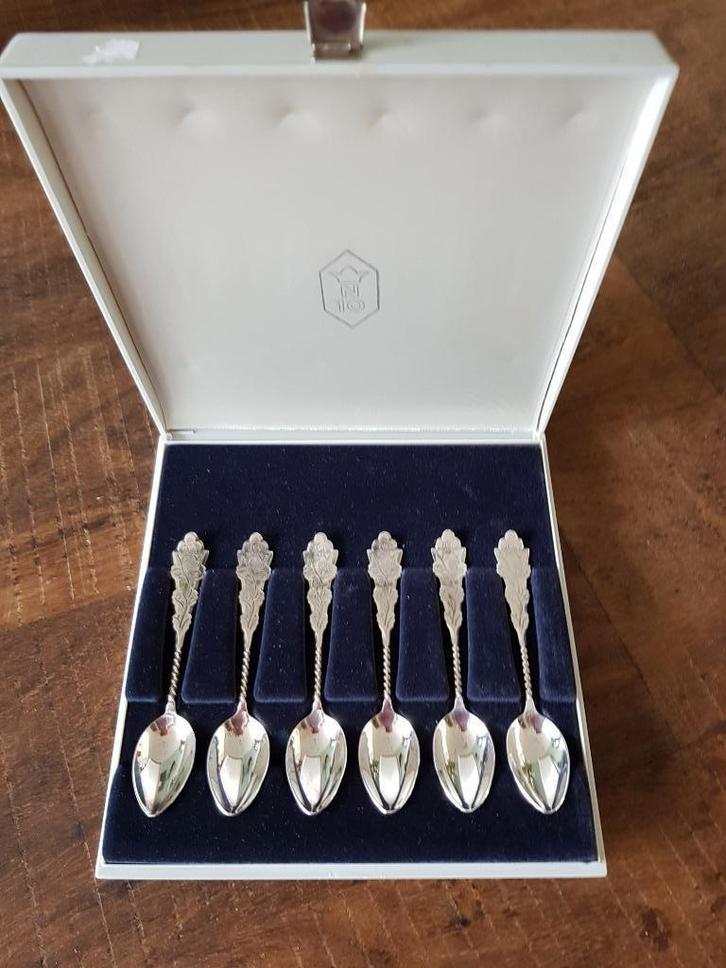 6 verzilverde lepeltjes Niekerk origineel doosje, hanekam., Antiek en Kunst, Antiek | Bestek, Ophalen of Verzenden