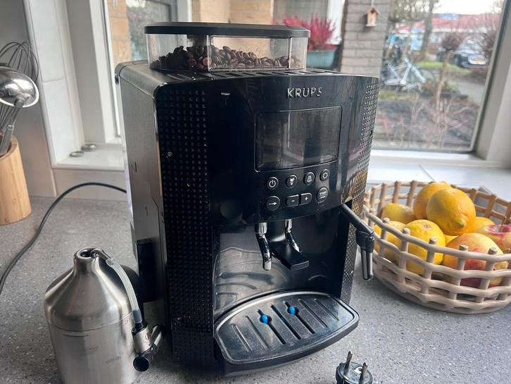 KRUPS best geteste koffiezetautomaat espresso, Witgoed en Apparatuur, Koffiezetapparaten, Gebruikt, Espresso apparaat, Ophalen