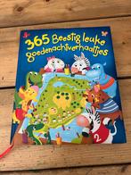 365 Beestig Leuke Verhaaltjes - Kinderboek, Boeken, Ophalen of Verzenden, Zo goed als nieuw, 2 tot 3 jaar