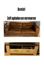 Gratis bank en tv meubel - Zelf ophalen!, Ophalen, Gebruikt, Driepersoons, Rechte bank