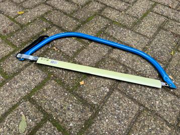 Boomzaag beschikbaar voor biedingen