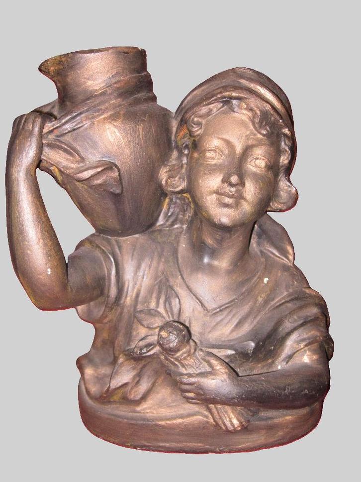 Art Deco beeld boerinnetje met melkkruik, Antiek en Kunst, Antiek | Keramiek en Aardewerk, Ophalen