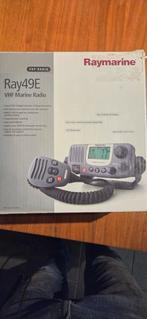 Raymarine 49E VHF Marine Radio, Hobby en Vrije tijd, Modelbouw | Boten en Schepen, Ophalen of Verzenden, Gebruikt, Overige merken