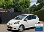 Toyota Aygo 1.0-12V Comfort Navigator 5drs airco, Auto's, Voorwielaandrijving, Euro 5, Stof, Gebruikt