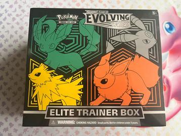 Pokémon Evolving Skies - Elite Trainer Box beschikbaar voor biedingen
