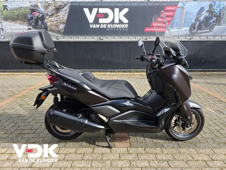 YAMAHA X MAX 300 TECH MAX (bj 2024 model 2025), Motoren, Motoren | Yamaha, Bedrijf, Scooter, 12 t/m 35 kW, Minimaal motorrijbewijs A2