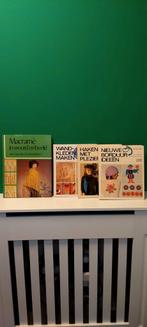 4 boek Vintage brei  haken wandkleed macramé   borduur naai, Hobby en Vrije tijd, Ophalen of Verzenden, Gebruikt, Breien of Haken