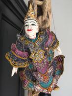 Traditionele  Marionet Myanmar, Verzenden