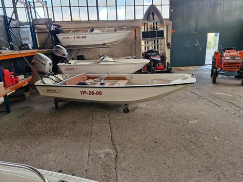 Boston whaler 13 sport, Watersport en Boten, Vis- en Consoleboten, Zo goed als nieuw, Tot 10 pk, 3 tot 6 meter, Benzine, Buitenboordmotor