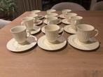Queens garden 6 thee en 6 koffiekopjes, Huis en Inrichting, Keuken | Servies, Ophalen, Zo goed als nieuw, Overige stijlen, Kop(pen) en/of Schotel(s)