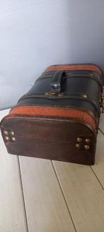 Antieke houten sieradendoos sieradenbox koffertje, Ophalen of Verzenden