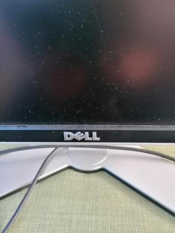 Dell monitor mooi grijs met zwart. Goed geluid en beeld.  beschikbaar voor biedingen