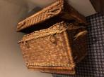 zeer oude rieten koffer met deksel ook riet ( mand), Antiek en Kunst, Ophalen