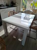 Witte Ikea Tafel - Hoogglans, Huis en Inrichting, Tafels | Eettafels, Ophalen, Gebruikt, 100 tot 150 cm, 150 tot 200 cm