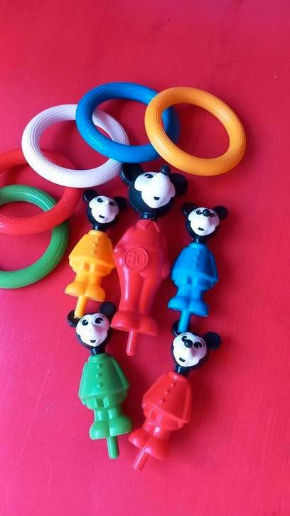 vinrage ringwerpspel Disney Mickey Mouse jaren 60, Verzamelen, Disney, Gebruikt, Beeldje of Figuurtje, Mickey Mouse, Ophalen of Verzenden
