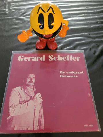 € 5,- VINYL SINGLE (GERARD SCHEFFER - DE EMIGRANT) 