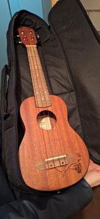 Ukulele + Pouch + Tuner, Ophalen, Zo goed als nieuw