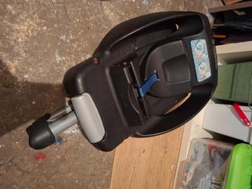 Isofix maxicosie beschikbaar voor biedingen