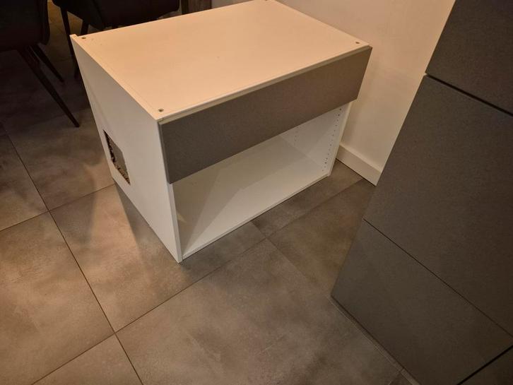 Kattenbak ombouw van Pax kast, Doe-het-zelf en Verbouw, Kratten en Dozen, Gebruikt, Bak of Kist, 50 tot 75 cm, 50 cm of meer, 40 tot 60 cm