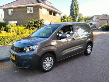 Peugeot Partner 1.5 Bluehdi 130pk 2019 Grijs automaat 3 zits beschikbaar voor biedingen