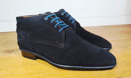 Floris van Bommel halfhoge herenschoenen maat 8 / 42, Kleding | Heren, Schoenen, Zo goed als nieuw, Veterschoenen, Blauw, Ophalen