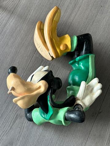 Walt Disney goofy trampeze collectors item 