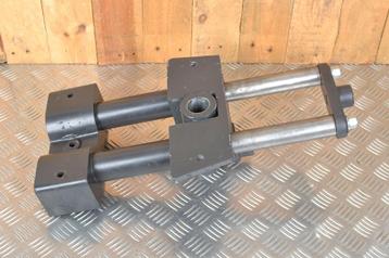 Geleidebrug / Geleider / verstelbare tafel met assen beschikbaar voor biedingen