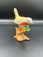 Vintage Porseleinen Beeldje – Roodborstje op Stok – 12 cm, Verzenden, Zo goed als nieuw, Dier