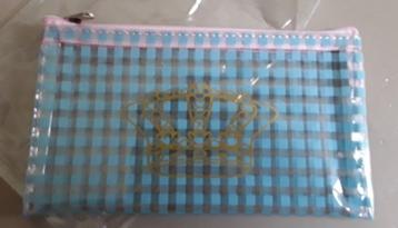 Etui met kroontje erop (nieuw in verpakking)  beschikbaar voor biedingen