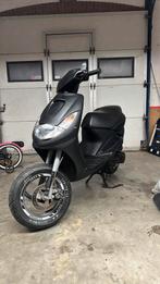 Peugeot vivacity, Fietsen en Brommers, Scooters | Peugeot, Ophalen, Zo goed als nieuw, Vivacity