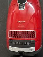 Miele stofzuiger 2200 watt, Witgoed en Apparatuur, Ophalen of Verzenden, Gebruikt, 2000 watt of meer, Stofzuiger