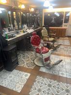 Kappers inboedel, Knippen