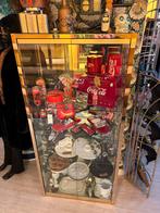 Vintage Glazen Vitrinekast met Gouden Details, Goud, Vintage, 25 tot 50 cm, Met deur(en)