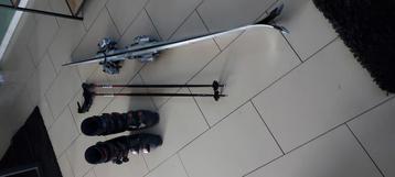 In goede staat  beschikbaar voor biedingen