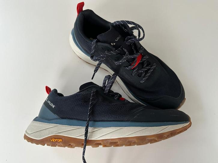 Vaude Neyland multisportschoenen - 42 - (vallen klein), Kleding | Heren, Schoenen, Zo goed als nieuw, Sportschoenen, Blauw, Ophalen of Verzenden