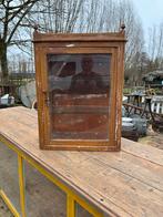 Antiek vitrine hangkastje met twee glazen schappen, Antiek en Kunst, Antiek | Meubels | Kasten, Ophalen