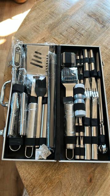 Barbecueën barbecue set beschikbaar voor biedingen