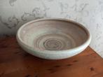 Grote keramiek aardewerk schaal 5 Kilo 45cm/14cm Geldrop ehv, Ophalen of Verzenden, Zo goed als nieuw, Rond, Steen of Aardewerk
