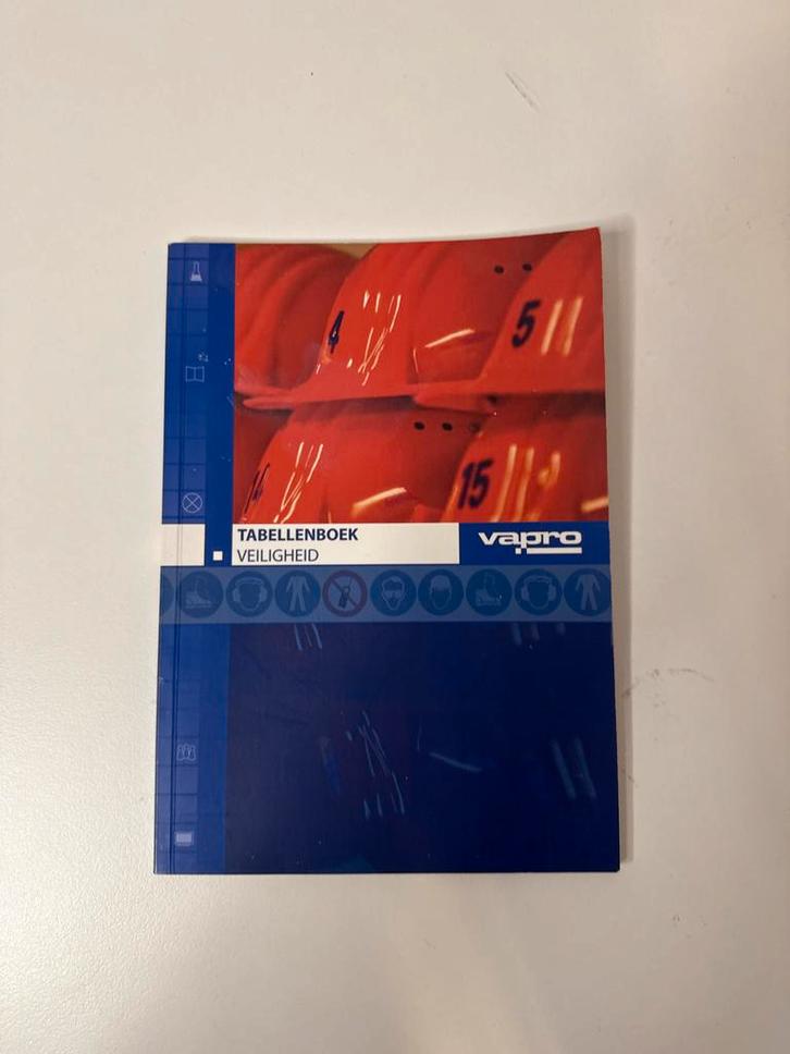 Tabellenboek Veiligheid Vapro, Boeken, Techniek, Gelezen, Overige onderwerpen, Ophalen of Verzenden