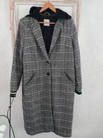 Summum woman wollen coat maat 42 als nieuw, Kleding | Dames, Jassen | Winter, Maat 42/44 (L), Ophalen of Verzenden, Zo goed als nieuw