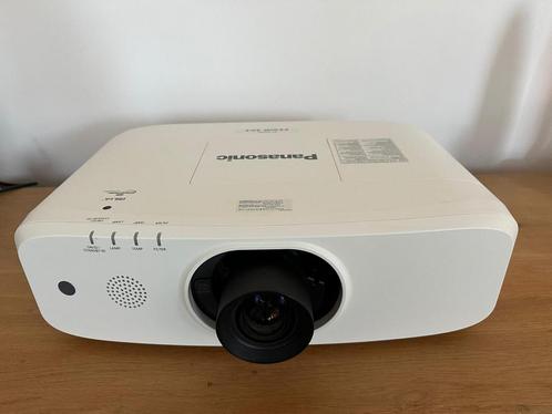 Professionele High-End Panasonic beamer — 5300 Lumen, Audio, Tv en Foto, Beamers, Zo goed als nieuw, LCD, Ophalen of Verzenden