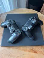 Playstation 4 met twee controllers, Spelcomputers en Games, Spelcomputers | Sony PlayStation 4, Ophalen of Verzenden, Zo goed als nieuw