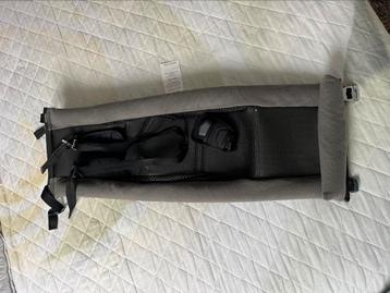 Thule Chariot infant sling beschikbaar voor biedingen