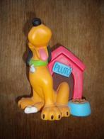 Disney Pluto kunststof spaarpot hondenhok met kluif 19cm, Ophalen of Verzenden, Goofy of Pluto, Zo goed als nieuw, Beeldje of Figuurtje
