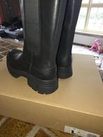 Zwarte UGG Laarzen - Maat 39, Ophalen, Zo goed als nieuw, Zwart, Hoge laarzen