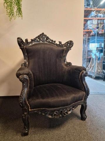 4 Barok stoelen beschikbaar voor biedingen