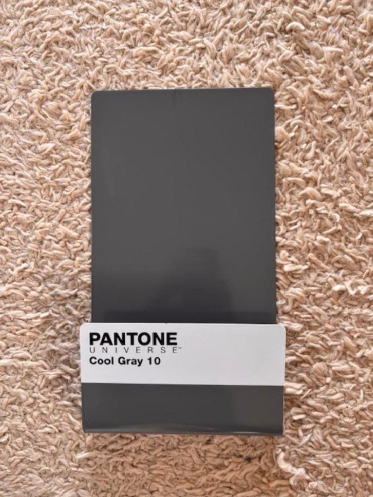 Pantone tijdschrifthouder, Huis en Inrichting, Woonaccessoires | Krantenbakken en Lectuurbakken, Zo goed als nieuw, Ophalen of Verzenden