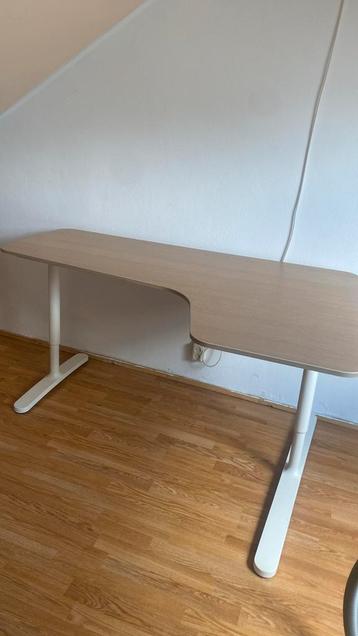 160x110 grote bureau